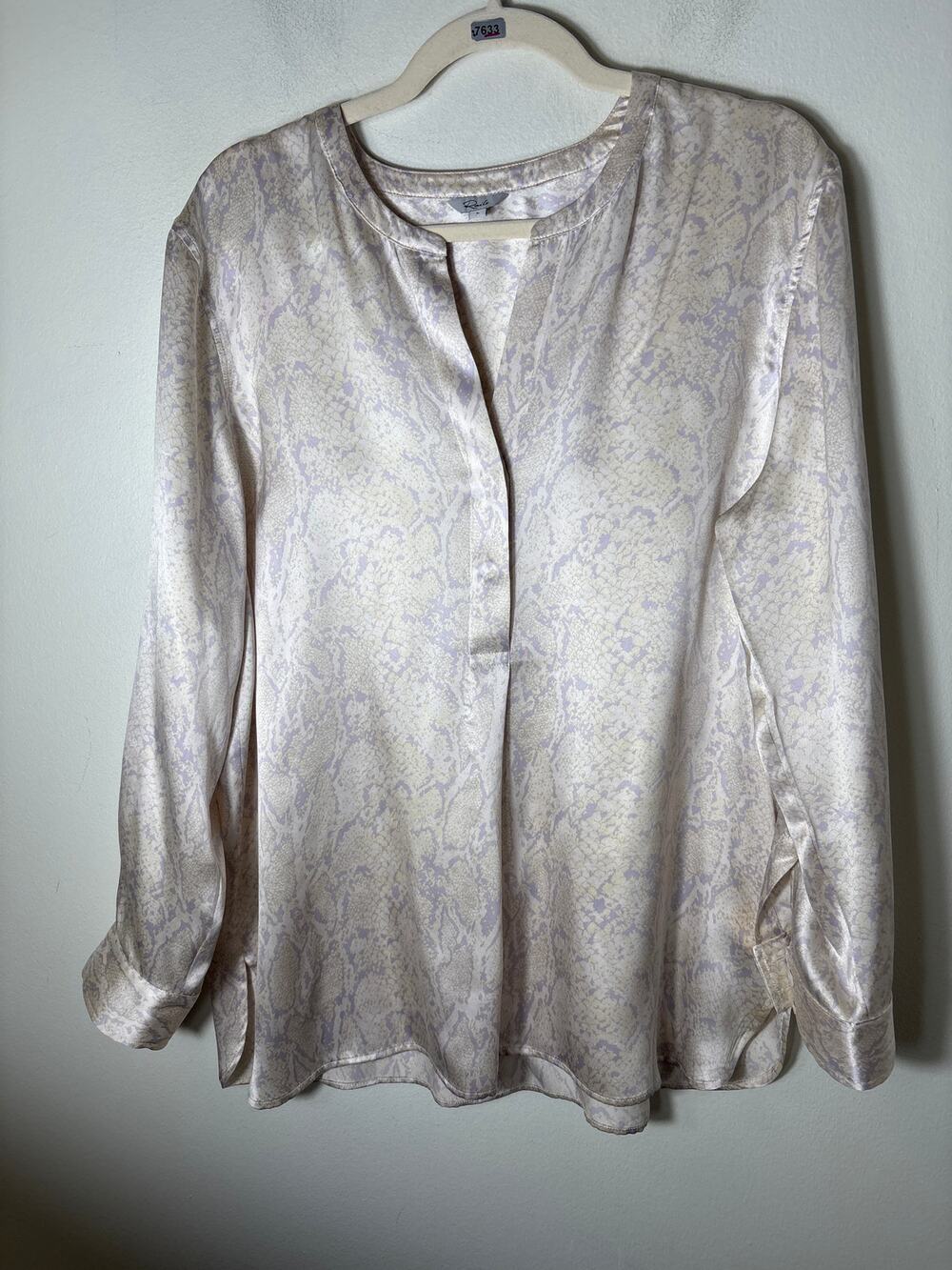 Rails Off White Muted Snakeskin Long Sleeve Silk Tunic Sz L